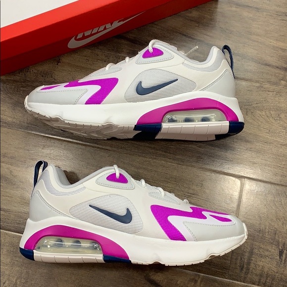 • NIKE W AIR MAX 200 running shoes - Picture 14 of 16